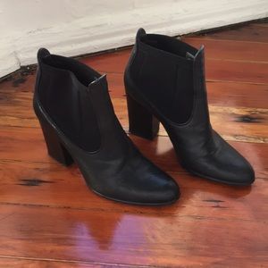 🔥SALE🔥Stuart Weitzman Black Booties